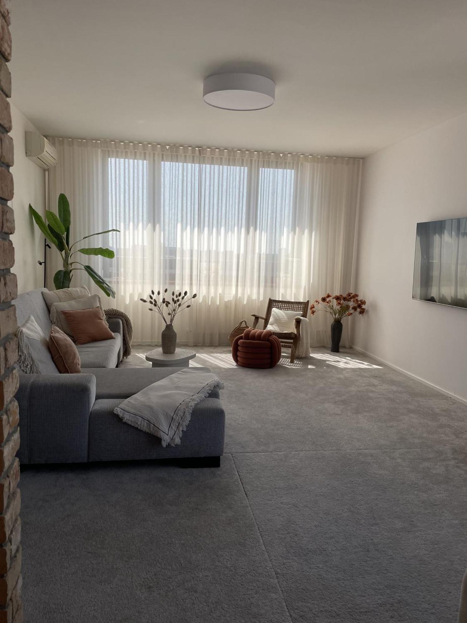 Panorama View Design Apt In Old Town - Free Parking 布拉迪斯拉发 外观 照片